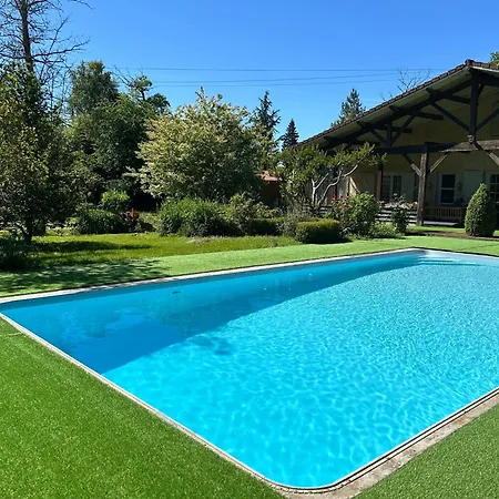 Holiday home Maison De Bazas Lignan-de-Bazas